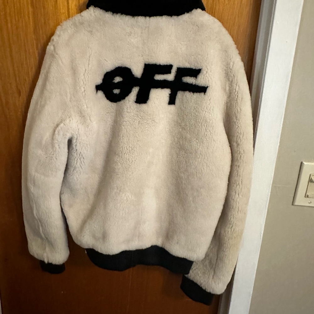 Off-White Shearling Bomber Jacket Size Large - image 2